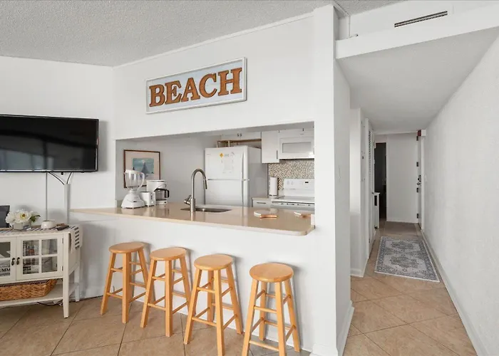 Holiday home Beautiful Ocean Views From Your Balcony! Ocean City