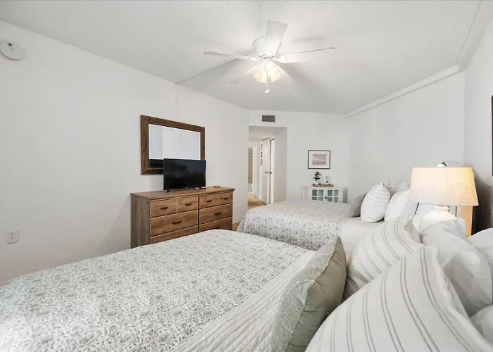 Beautiful Ocean Views From Your Balcony! Holiday home Ocean City