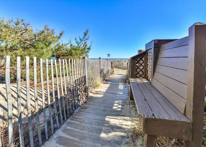 Beautiful Ocean Views From Your Balcony! Ocean City