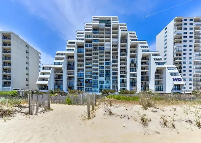 Beautiful Ocean Views From Your Balcony! Ocean City
